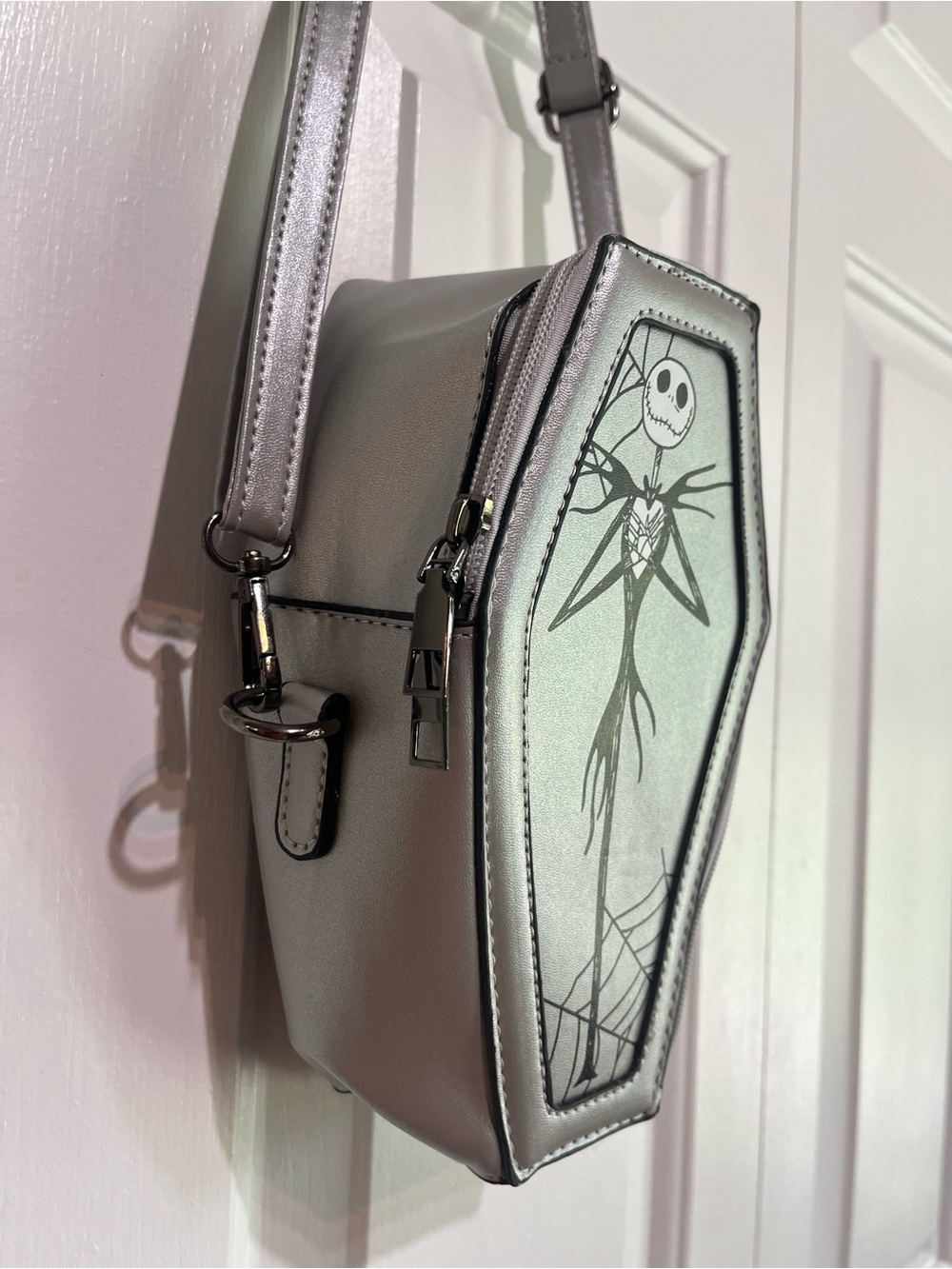 Jack Nightmare Before Christmas Coffin Purse - Picture 5 of 6